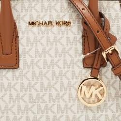 مملوكة مسبقًا Michael Kors Brown/Off White Signature Coated Canvas and Leather Avril Satchel