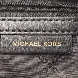 مملوكة مسبقًا Michael Kors Black Signature Coated Canvas and Leather Dome Crossbody Bag