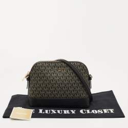 مملوكة مسبقًا Michael Kors Black Signature Coated Canvas and Leather Dome Crossbody Bag