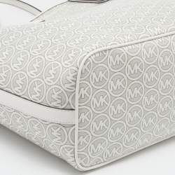 Pre Owned Michael Kors Grey/White Signature Coated Canvas and Leather Jodie Shopper Tote