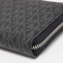 Pre Owned محفظة بحمالة معصم مايكل مايكل كورس كانفاس مقوى رصاصي/أسود بسحاب محيط