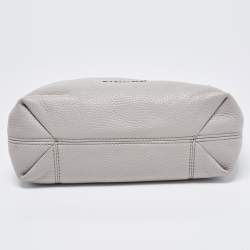 مملوكة مسبقًا Michael Kors Grey Leather Medium Jet Set Chain Shoulder Bag