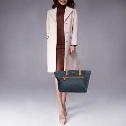 Pre Owned Michael Kors Blue Nylon and Leather Kelsey Shopper Tote