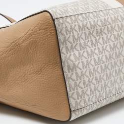 Pre Owned Michael Kors Vanilla/Tan Siganture Coated Canvas and Leather Karlie Tote