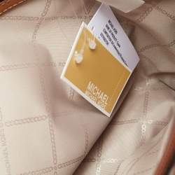 مملوكة مسبقًا حقيبة يد توتس مايكل كورس فوياجير جلد وكانفاس مقوى بالشعار بني فاتح/بني