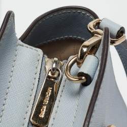 مملوكة مسبقًا Michael Kors Light Blue Leather Medium Selma Tote