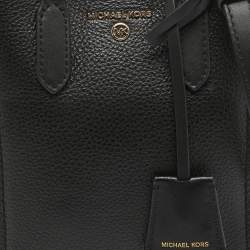 Pre Owned Michael Kors Black Leather Extra Small Sinclair Tote