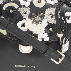 Pre Owned حقيبة مايكل كورس بريستول يد علوية جلود سوداء مزخرفة