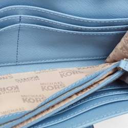 Pre Owned Michael Kors Light Blue Leather Jet Set Travel Wallet On Chain
