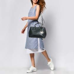 Pre Owned Michael Kors Black Leather Medium Sutton Tote