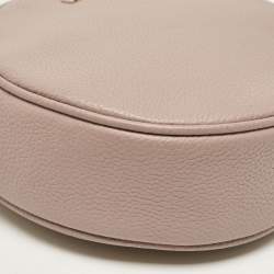 مملوكة مسبقًا Michael Kors Beige Leather Round Crossbody Bag