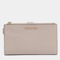 Pre Owned Michael Kors Pink Leather Adele Phone Wristlet Wallet