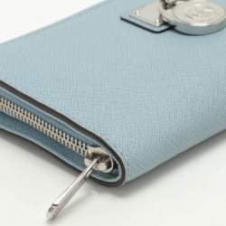 Pre Owned Michael Kors Blue Leather Zip Around Wallet