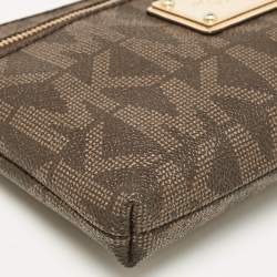 Pre Owned Michael Kors Dark Brown Signature Coated Canvas and Leather Wristlet Clutch