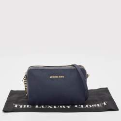 Pre Owned Michael Kors Navy Blue Leather Jet Set Camera Crossbody Bag