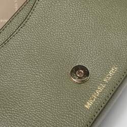 Pre Owned Michael Kors Olive Green Leather Small Wanda Shoulder Bag