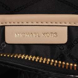 Pre Owned Michael Kors Black Monogram Patent Leather Large Jet Set Crossbody Bag