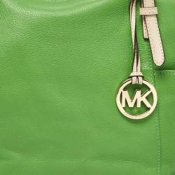 Pre Owned Michael Kors Green/Beige Leather Jet Set Top Zip Tote