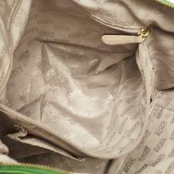 Pre Owned Michael Kors Green/Beige Leather Jet Set Top Zip Tote