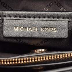 Pre Owned Michael Kors Black Leather Ruby Crossbody Bag