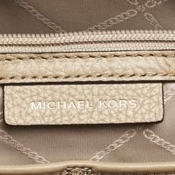 مملوكة مسبقًا Michael Kors Beige Leather Medium Studded Carine Tote