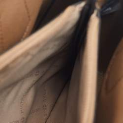 مملوكة مسبقًا Michael Kors Black Leather Camille Tote