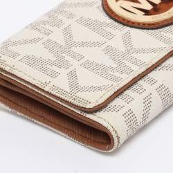Pre Owned Michael Kors White/Brown Signature Coated Canvas and Leather Fulton Continental Wallet