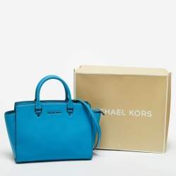 Pre Owned Michael Kors Light Blue Leather Large Selma Tote