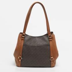Pre Owned Michael Kors Two Tone Brown Signature Coated Canvas and Leather Carrie Shoulder Bag