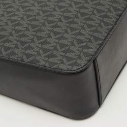 Pre Owned Michael Kors Black Signature Coated Canvas Jet Set Crossbody Bag