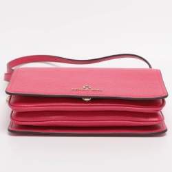 Pre Owned Michael Kors Pink Leather Jet Set Charm Crossbody Bag