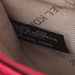 Pre Owned Michael Kors Pink Leather Jet Set Charm Crossbody Bag