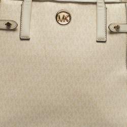 Pre Owned Michael Kors Cream/Beige Signature Coated Canvas Carmen Tote