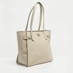 Pre Owned Michael Kors Cream/Beige Signature Coated Canvas Carmen Tote