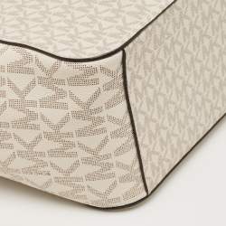 Pre Owned Michael Kors White/Brown Signature Coated Canvas and Leather Large Jet Set Travel Chain Bag