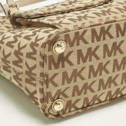 Pre Owned Michael Kors Beige Signature Canvas and Leather Jet Set Pocket Tote