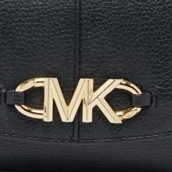 Pre Owned Michael Kors Izzy Large Black Leather Chain Clutch