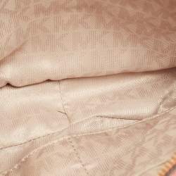 مملوكة مسبقًا Michael Kors Jet Set Camera Peach Leather Crossbody Bag