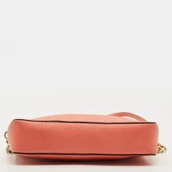 مملوكة مسبقًا Michael Kors Jet Set Camera Peach Leather Crossbody Bag