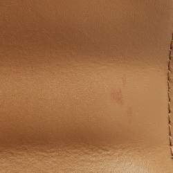 مملوكة مسبقًا Michael Kors Jade White/Brown Signature Coated Canvas and Leather Shoulder Bag