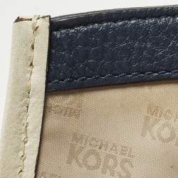 Pre Owned Michael Kors Margo Navy Blue/White Leather Crossbody Bag
