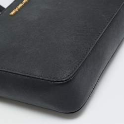 مملوكة مسبقًا Michael Kors Jet Set Black Saffiano Leather Crossbody Bag