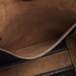 مملوكة مسبقًا حقيبة كروس بودي مايكل كورس سينكلير جلد أسود صغيرة جدًا