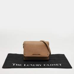 Pre Owned حقيبة كلتش مايكل كورس سلسلة هايز جلد بني صغير