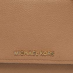 Pre Owned حقيبة كلتش مايكل كورس سلسلة هايز جلد بني صغير