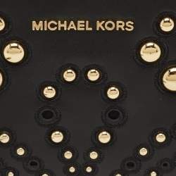 Pre Owned محفظة مايكل كورس أديل مرصعة جلد أسود معصم للهاتف