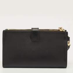 Pre Owned محفظة مايكل كورس أديل مرصعة جلد أسود معصم للهاتف