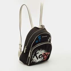 مملوكة مسبقًا Michael Kors Abbey Small Black/White Canvas Graffiti Backpack