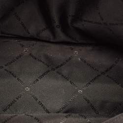 مملوكة مسبقًا Michael Kors Abbey Small Black/White Canvas Graffiti Backpack