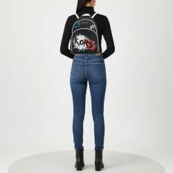 مملوكة مسبقًا Michael Kors Abbey Small Black/White Canvas Graffiti Backpack